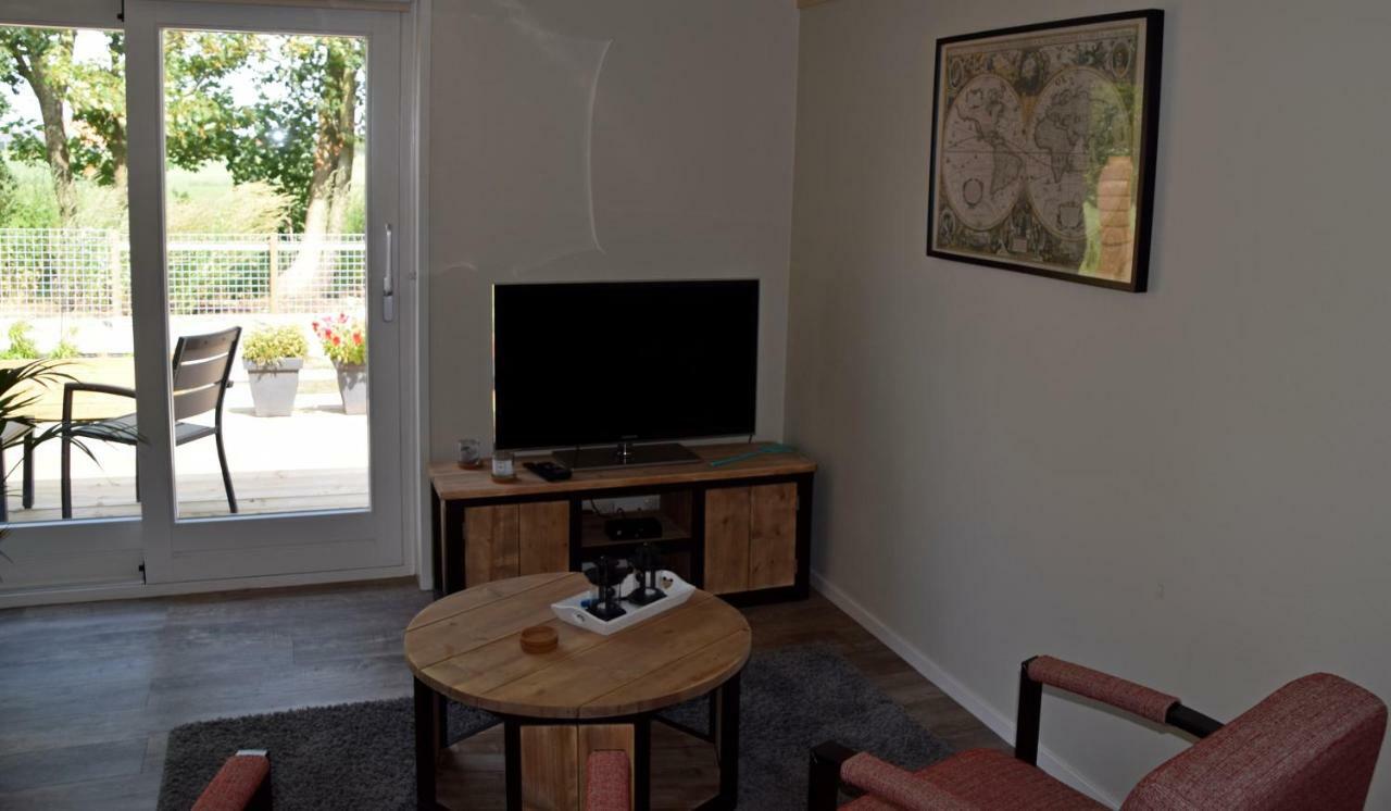 Apartamento Het Friese Landschap Lemmer Exterior foto