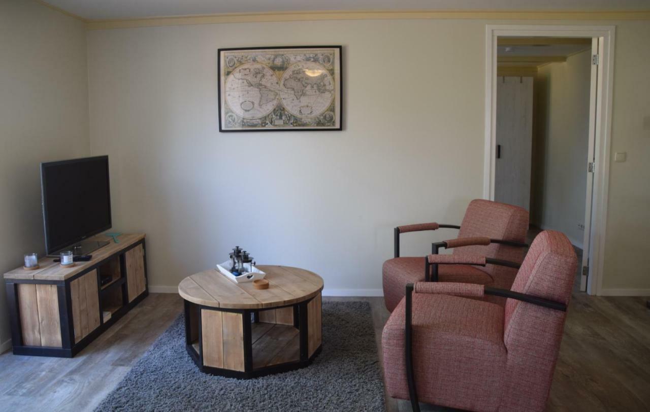 Apartamento Het Friese Landschap Lemmer Exterior foto